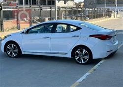 هیۆندای ئەلەنترا